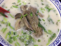 羊肉汤（多肉）-穆得·老周家牛肉烧饼(普利街店)