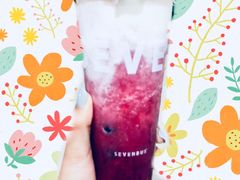 莓综合优酪-Sevenbus一家奶茶店(侨荣城店)