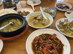 -品鲜村农家菜·阳澄湖大闸蟹(总店)
