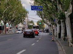 -晶牌烤鸭(延吉东路557弄小区店)