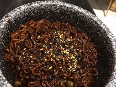 辣辣炸酱面-KCOOKING概念韩餐(世茂52+店)