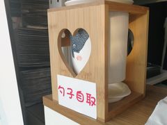 -蜜蜂小象·榴莲千层蛋糕(时代汇11栋店)