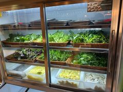 -贵府酸汤牛肉火锅·贵州老字号(飞山街店)