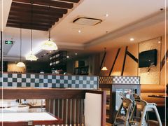 大堂-爱丽丝牛排西餐厅(光谷步行街店)