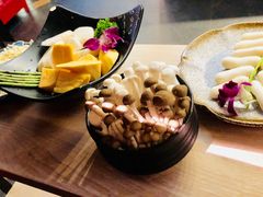 -新草堂锅物料理(泉城路店)