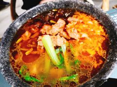 -八月美食小馆(银泰城总店)