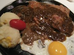 -豪客来牛排(中央花苑店)