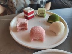 -黑金·寻焰自助百汇·烤肉·火锅(中街店)