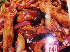 -胡须佬鸡煲四季火锅店(石厦西村直营店)