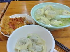 -潘国仙耳光馄饨(黄家阙路店)