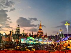 -东南亚风情赶摆街夜市