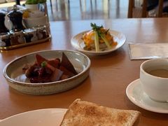 -瑰丽酒店·海吧·天际下午茶·现场DJ·天台酒吧