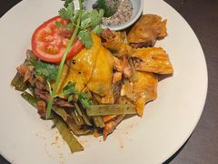 -大头虾越式风味餐厅(光明广场店)