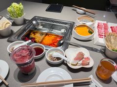 四宫格锅底-海底捞火锅(太阳宫凯德mall店)