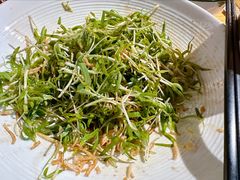 捞汁空心蒜苗-打酱油·非遗淮扬菜(瘦西湖梅岭店)