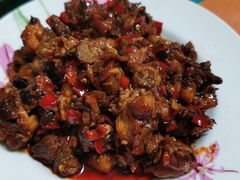 老干妈炒仔鸡-新新湘菜馆(新中街二条店)