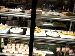 面包甜点陈列柜-韩京炭火烤肉自助料理(柯桥万达店)