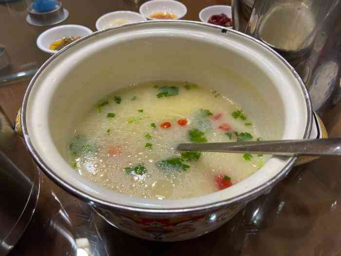 肥羊爱上大嘴鱼(华宇名门店)