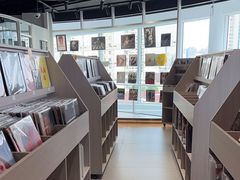 -浣熊唱片店(上海影城店)
