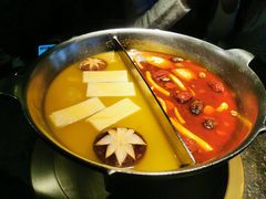 -湊湊火锅·茶憩(新中关购物中心店)