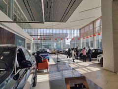 -北京宝诚宝马4S店