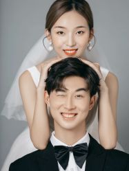 -薇薇新娘婚纱摄影(开州大道店)