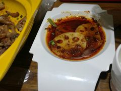 -多嘴肉蟹煲(华联店)