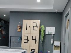 -狂想局密室逃脱(宝山万达店)