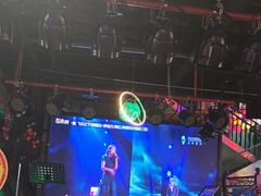 -路边边.炒菜烧烤.音乐餐厅(良乡长虹店)