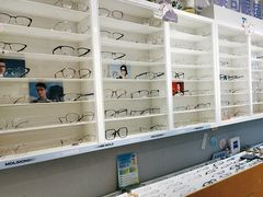 -天空之镜眼镜店蔡司依视路授权店(天通苑店)