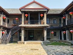 -清风小镇闯关东影视基地