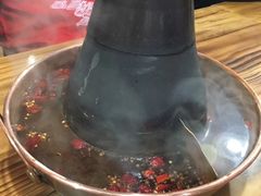 -东镇老火锅(长春路首店)