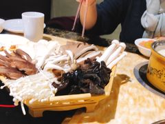 -荣益捞(石家庄荣盛城市广场店)