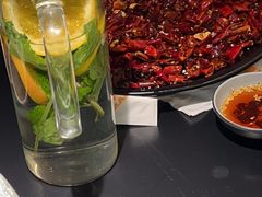 -麻六记(凤凰汇店)