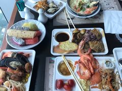 -彩虹云霄酒店76&78层国际自助餐