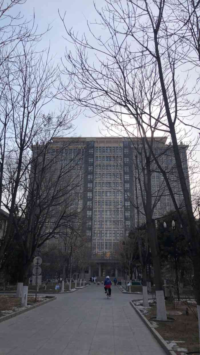 北方工业大学-"我要去一个地方91结果导航到这里了 .