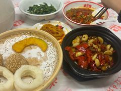 -堂瓦里·33年传统赣菜(第一街区店)