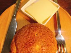 法国总统菠萝油-来龙里 精致 东南亚餐室(万象城店)