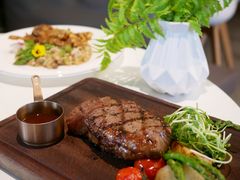 -Oasis Bar & Grill