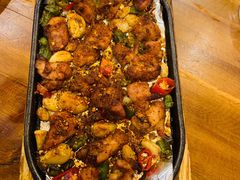 -老东镇啤酒屋海鲜加工·蒸汽海鲜·海鲜烧烤(台东店)