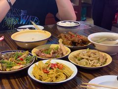 -三镇卤货二公司(汉街店)