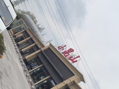 -小昆山服务区-停车场