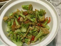 -凤凰园烤鸭店·唐山菜·传承花椒肉(老唐丰路店)