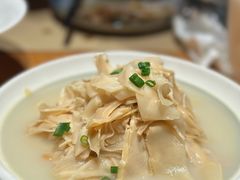 -荣小馆(杭州大厦店)