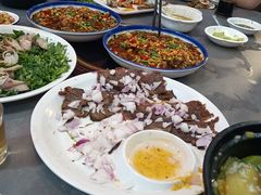 -官塘陈记鱼生·潮汕砂锅粥·牛肉火锅(潮枫路总店)