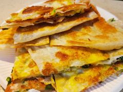 -三亚火车头万人海鲜广场