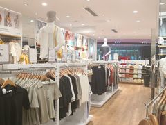 -优衣库(上海金桥太茂店)