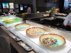 -齐河孔雀王温泉酒店·金孔雀自助百汇