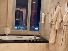 -广州富力丽思卡尔顿酒店