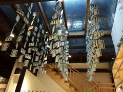 -猫的天空之城概念书店(杭州南宋御街店)